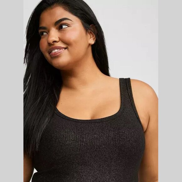 Torrid - Shiny Double Scoop Tank in Deep Black - Picture 14 of 16